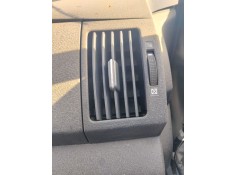 Recambio de aireador lateral derecho para toyota corolla verso (zer_, zze12_, r1_) 2.2 d-4d (aur10_) referencia OEM IAM 55680640