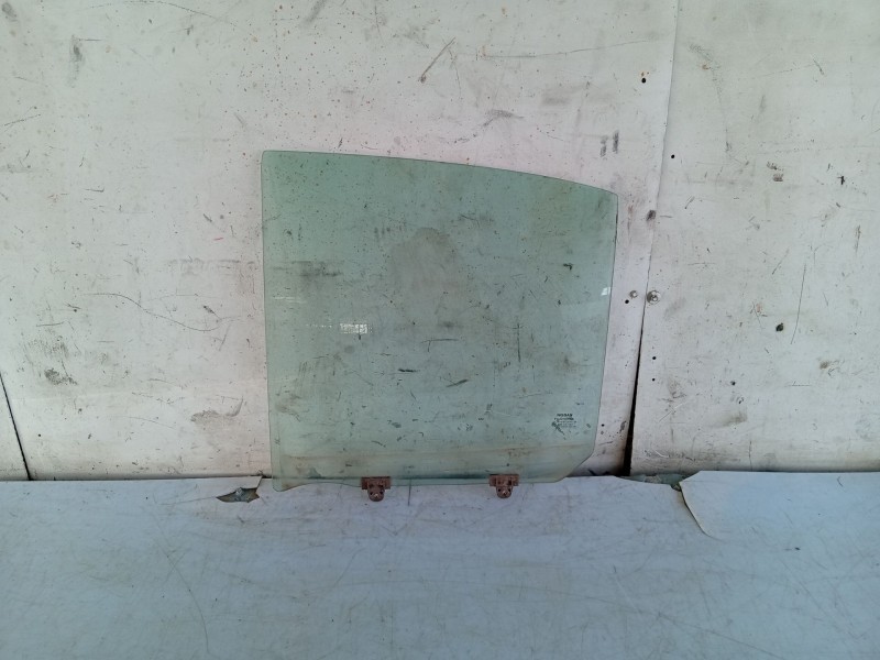 Recambio de luna trasera izquierda para nissan micra iii (k12) 1.2 16v referencia OEM IAM 82301AX105  