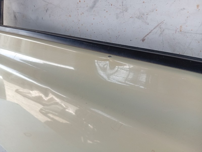 Recambio de puerta delantera izquierda para nissan micra iii (k12) 1.5 dci referencia OEM IAM 80101AX630  