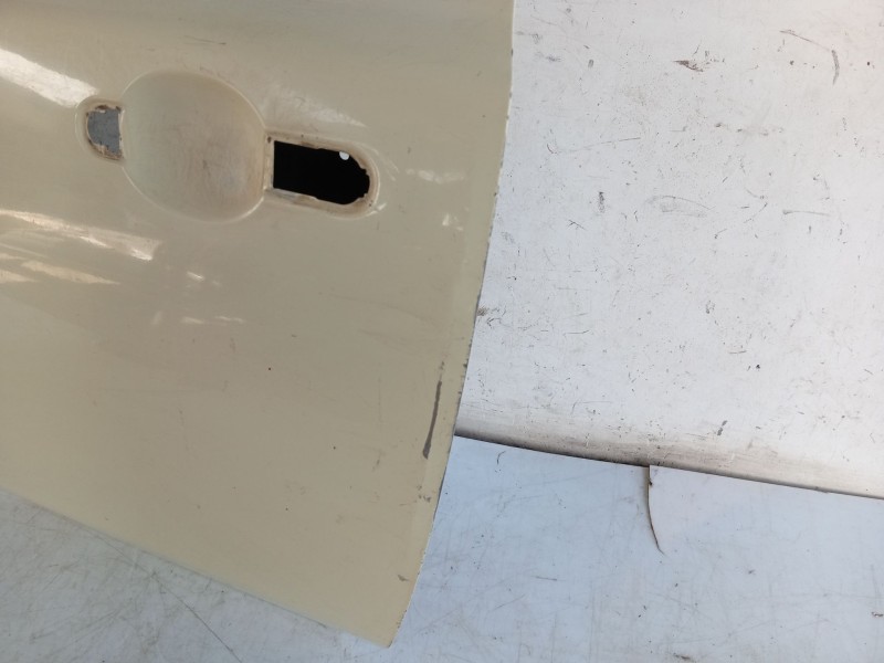 Recambio de puerta delantera izquierda para nissan micra iii (k12) 1.5 dci referencia OEM IAM 80101AX630  