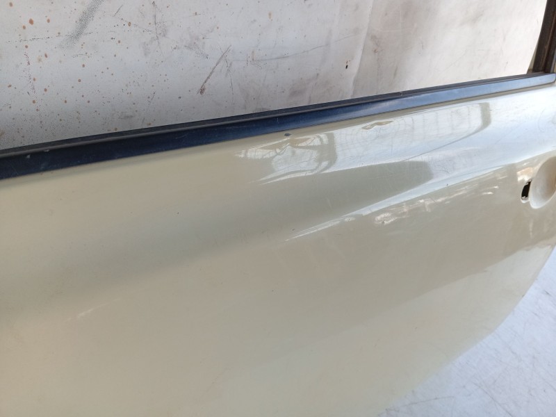 Recambio de puerta delantera izquierda para nissan micra iii (k12) 1.5 dci referencia OEM IAM 80101AX630  