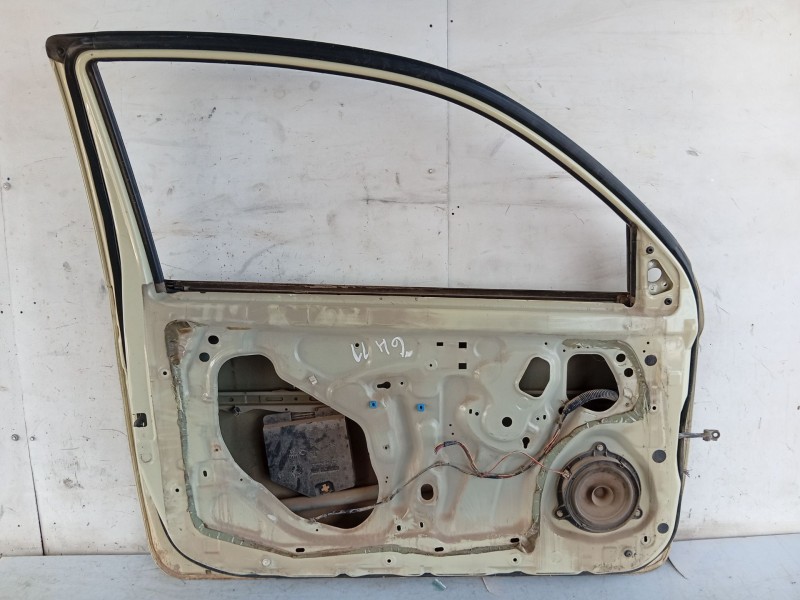 Recambio de puerta delantera izquierda para nissan micra iii (k12) 1.5 dci referencia OEM IAM 80101AX630  