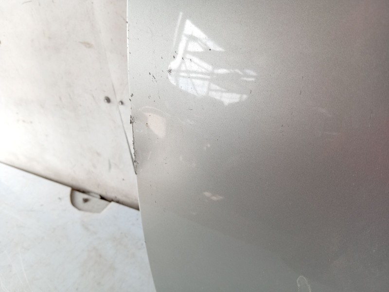 Recambio de puerta trasera izquierda para toyota avensis (_t25_) 1.8 (zzt251_) referencia OEM IAM 6700405110  