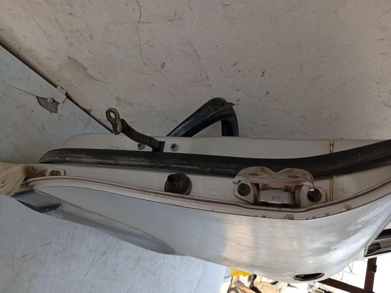 Recambio de puerta trasera izquierda para hyundai santa fe (sm) referencia OEM IAM   