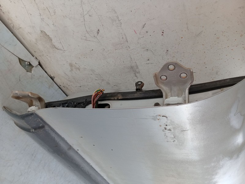 Recambio de puerta delantera izquierda para hyundai santa fe (sm) referencia OEM IAM   