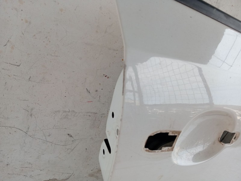 Recambio de puerta delantera derecha para volkswagen polo v (6r1, 6c1) 1.0 referencia OEM IAM 6R4831056J  