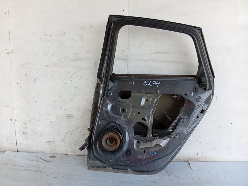 Recambio de puerta trasera derecha para opel astra j (p10) 1.6 (68) referencia OEM IAM   