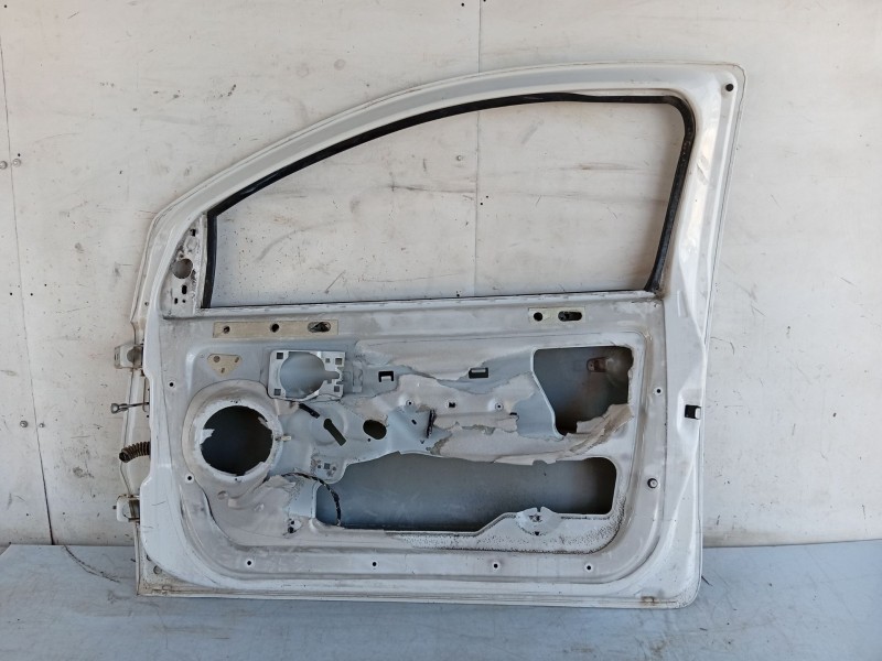 Recambio de puerta delantera derecha para citroën c2 (jm_) 1.4 hdi referencia OEM IAM 9004T0  