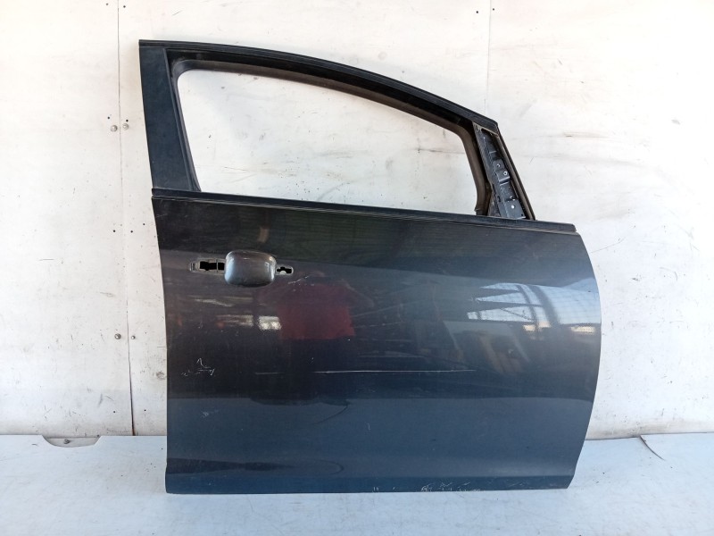 Recambio de puerta delantera derecha para opel astra j (p10) 1.6 (68) referencia OEM IAM 13330766  