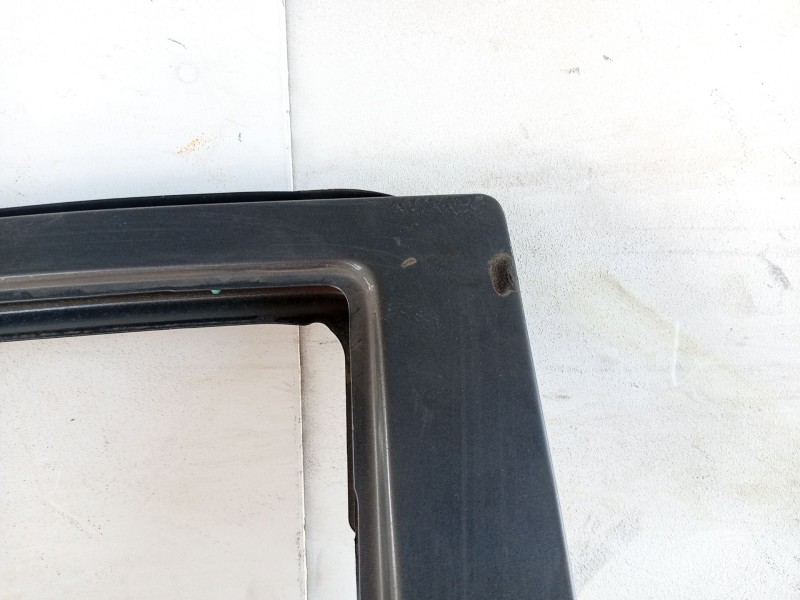 Recambio de puerta trasera derecha para nissan micra iii (k12) 1.2 16v referencia OEM IAM 82100AX130  