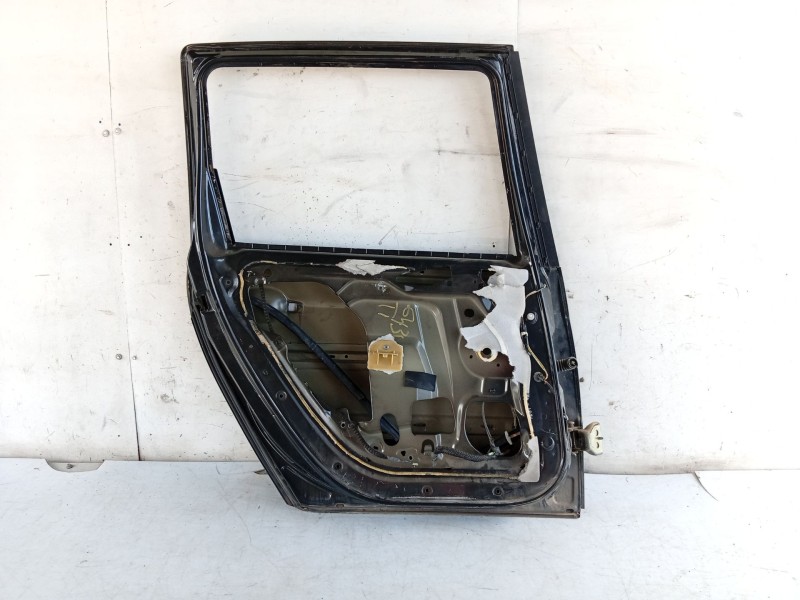 Recambio de puerta trasera izquierda para peugeot 307 break (3e) 1.6 hdi referencia OEM IAM   
