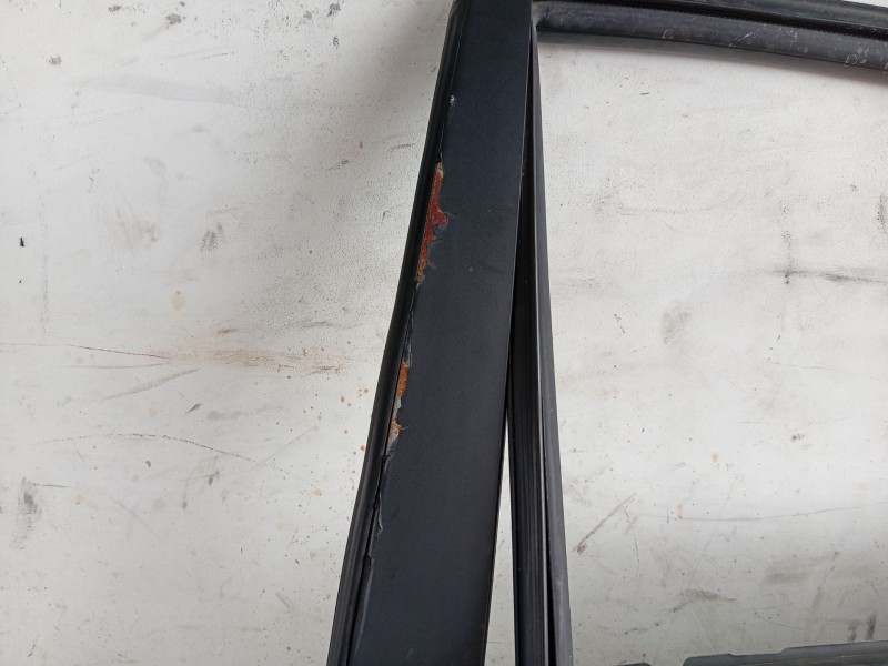 Recambio de puerta trasera izquierda para nissan primera hatchback (p12) 1.6 referencia OEM IAM   