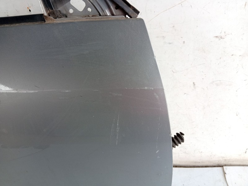 Recambio de puerta delantera derecha para nissan primera hatchback (p12) 1.6 referencia OEM IAM   