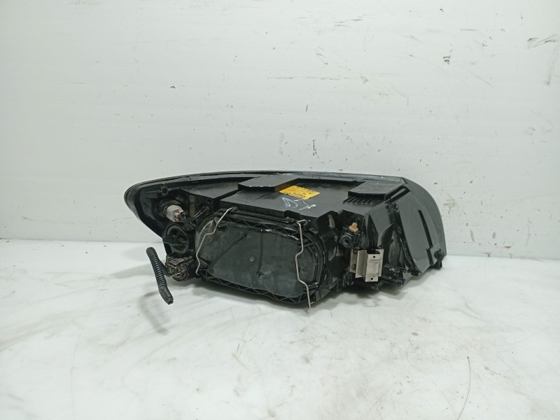 Recambio de faro izquierdo para volvo v50 (545) 2.0 d referencia OEM IAM 31335221  