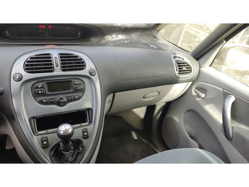 citroën xsara picasso (n68) del año 2005