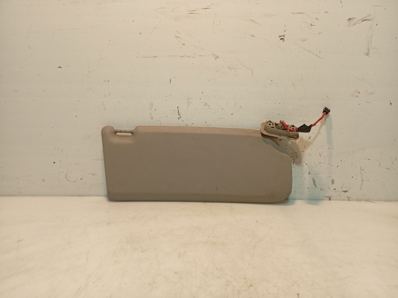 Recambio de parasol derecho para volvo v50 (545) 2.0 d referencia OEM IAM 30740082  