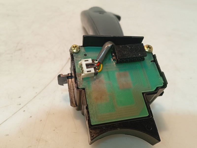 Recambio de mando limpia para volvo v50 (545) 2.0 d referencia OEM IAM   