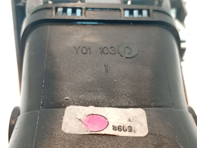 Recambio de aireador lateral derecho para volvo v50 (545) 2.0 d referencia OEM IAM   