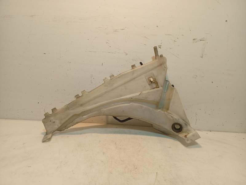 Recambio de deposito limpia para volvo v50 (545) 2.0 d referencia OEM IAM 31253164  