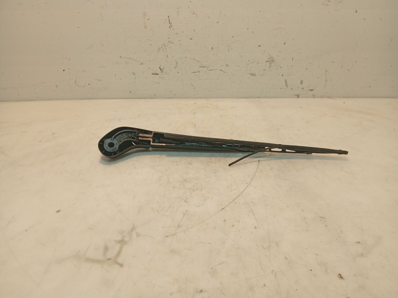 Recambio de brazo limpia trasero para volvo v50 (545) 2.0 d referencia OEM IAM 30753273  