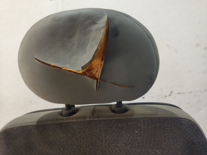 Recambio de asiento delantero izquierdo para nissan interstar (x70) referencia OEM IAM   