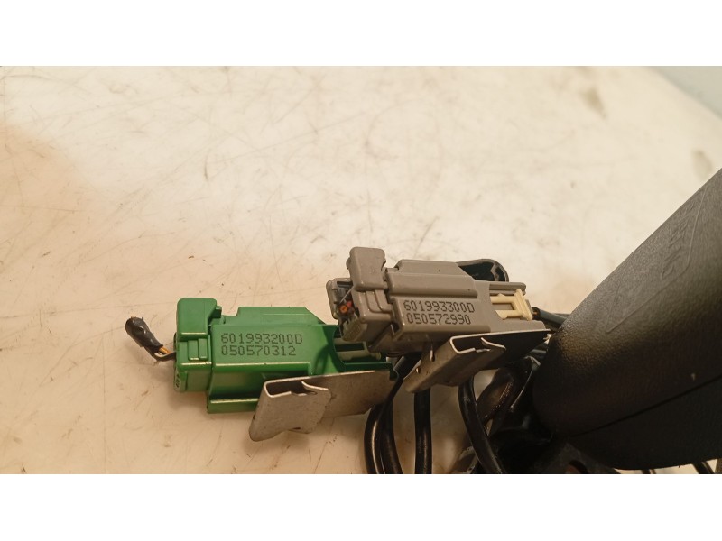 Recambio de anclaje cinturon trasero derecho para volvo v50 (545) 2.0 d referencia OEM IAM   