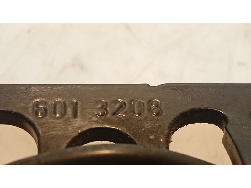 Recambio de anclaje cinturon delantero izquierdo para volvo v50 (545) 2.0 d referencia OEM IAM   