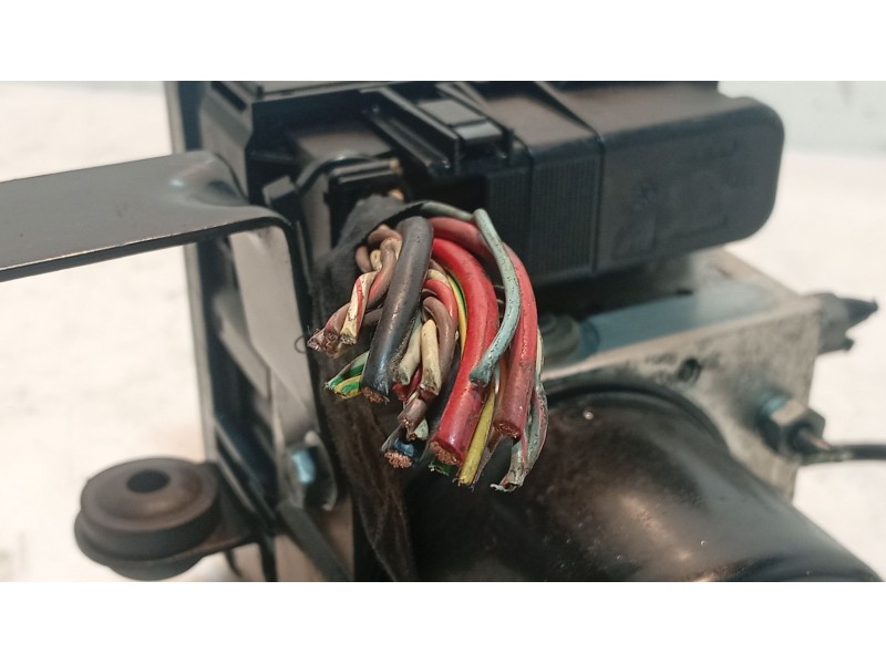 Recambio de abs para volvo v50 (545) 2.0 d referencia OEM IAM 30793528  