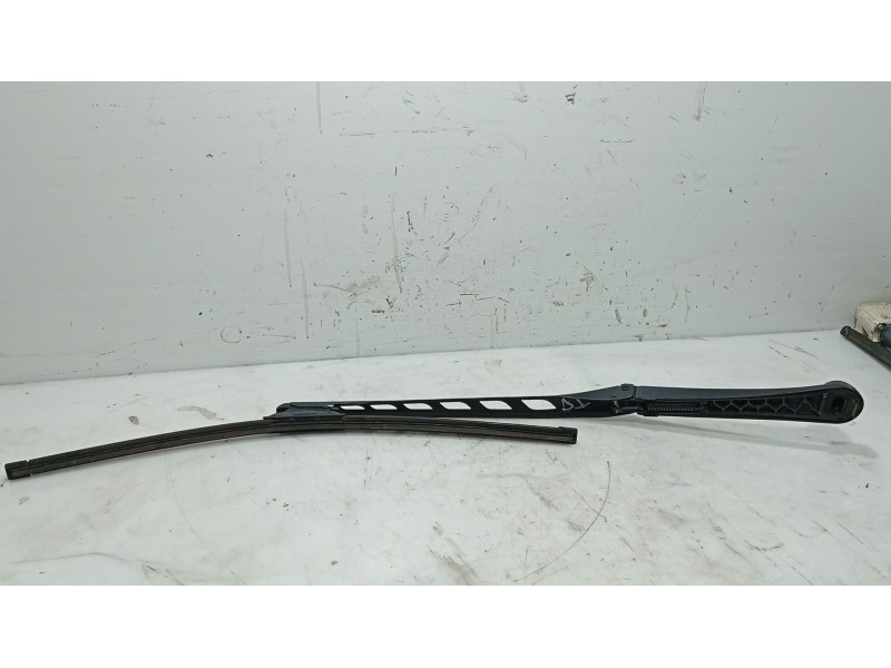 Recambio de brazo limpia delantero izquierdo para bmw 5 (e60) 525 d referencia OEM IAM 61619449959  