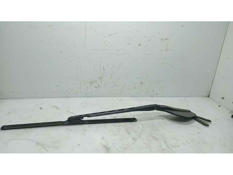 Recambio de brazo limpia delantero derecho para bmw 5 (e60) 525 d referencia OEM IAM 61619449958  