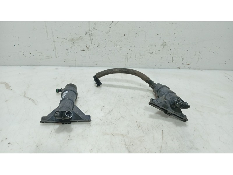 Recambio de eyector lavaparab para bmw 5 (e60) 525 d referencia OEM IAM   