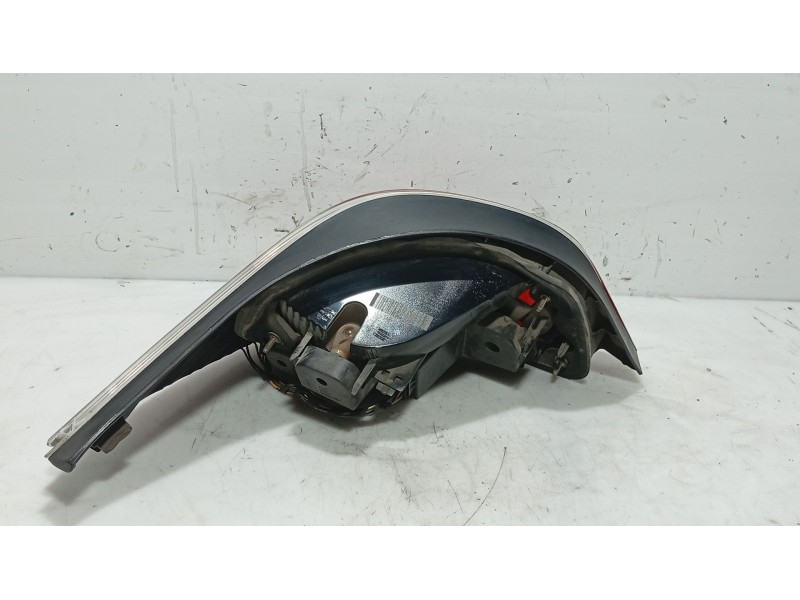 Recambio de piloto trasero derecho para bmw 5 (e60) 525 d referencia OEM IAM 63217165738  