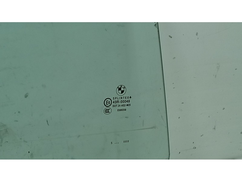 Recambio de luna trasera derecha para bmw 5 (e60) 525 d referencia OEM IAM 51357110636  