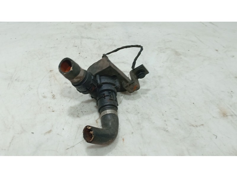 Recambio de bomba agua para bmw 5 (e60) 525 d referencia OEM IAM   