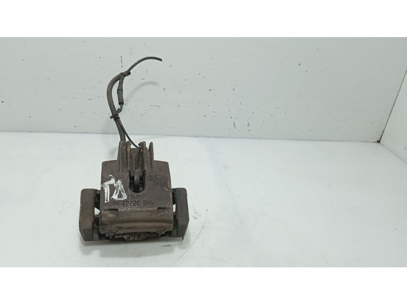 Recambio de pinza freno trasera derecha para bmw 5 (e60) 525 d referencia OEM IAM 34216765212 / 34216758058  