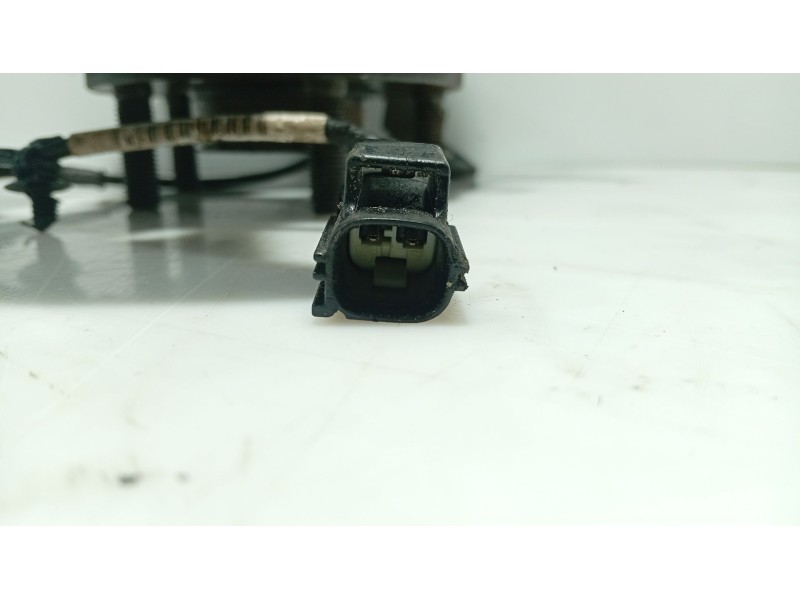 Recambio de mangueta delantera izquierda para volvo v50 (545) 2.0 d referencia OEM IAM 31212947  