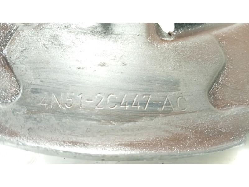 Recambio de mangueta delantera izquierda para volvo v50 (545) 2.0 d referencia OEM IAM 31212947  