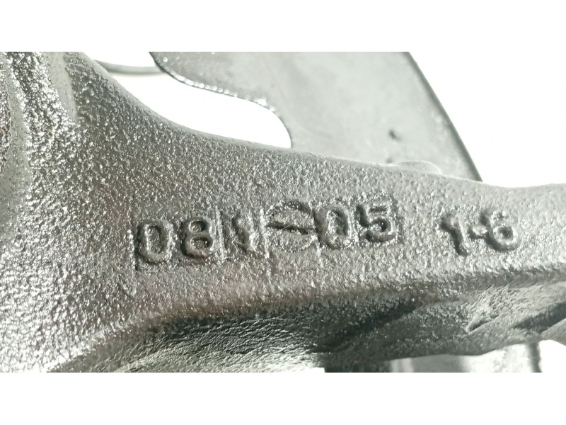 Recambio de mangueta delantera derecha para volvo v50 (545) 2.0 d referencia OEM IAM 31212948  