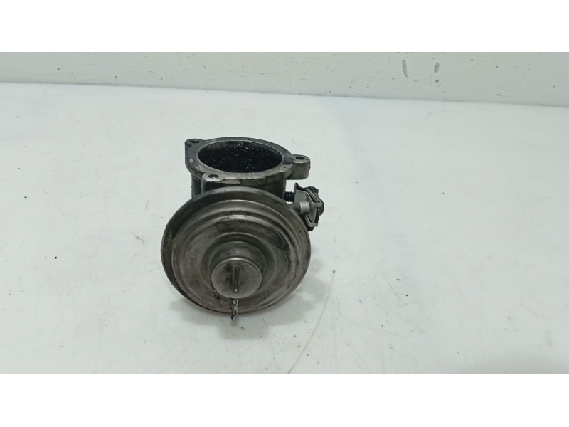 Recambio de valvula egr para bmw 5 (e60) 525 d referencia OEM IAM   