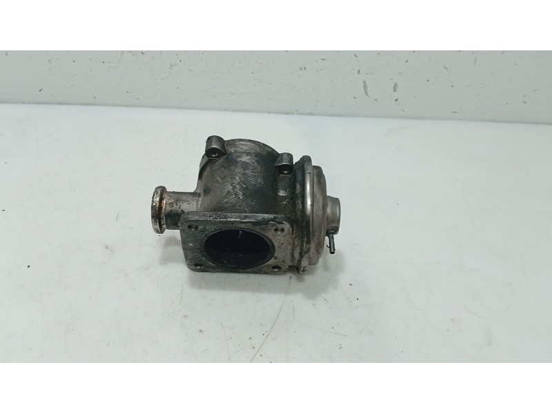 Recambio de valvula egr para bmw 5 (e60) 525 d referencia OEM IAM   