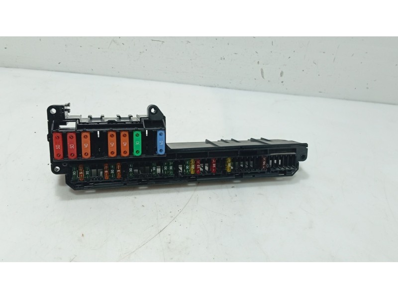 Recambio de caja reles / fusibles para bmw 5 (e60) 525 d referencia OEM IAM   