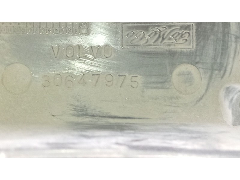 Recambio de refuerzo paragolpes delantero para volvo v50 (545) 2.0 d referencia OEM IAM   