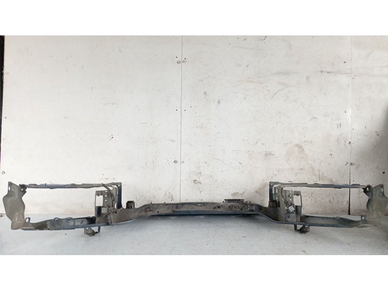 Recambio de refuerzo paragolpes delantero para volvo v50 (545) 2.0 d referencia OEM IAM   