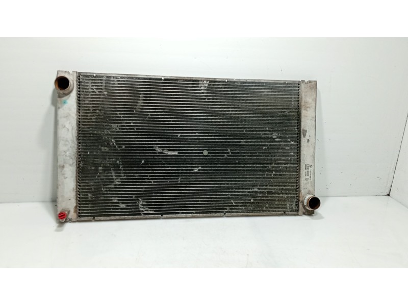 Recambio de radiador agua para bmw 5 (e60) 525 d referencia OEM IAM 17117787440  