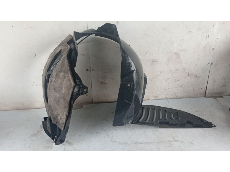 Recambio de paso de rueda delantero izquierdo para bmw 5 (e60) 525 d referencia OEM IAM 51717033749  