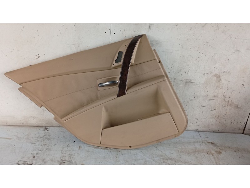 Recambio de guarnecido puerta trasera izquierda para bmw 5 (e60) 525 d referencia OEM IAM   