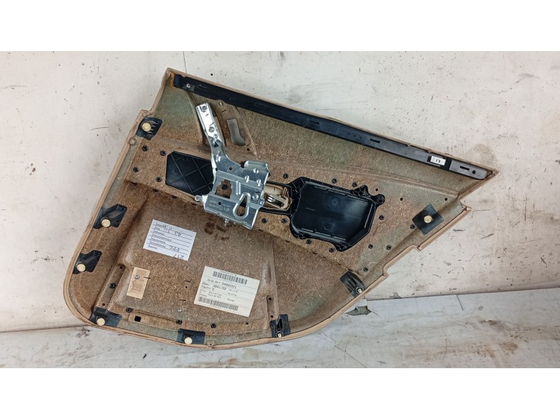 Recambio de guarnecido puerta trasera izquierda para bmw 5 (e60) 525 d referencia OEM IAM   