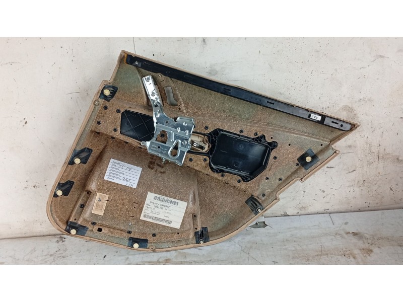 Recambio de guarnecido puerta trasera izquierda para bmw 5 (e60) 525 d referencia OEM IAM   