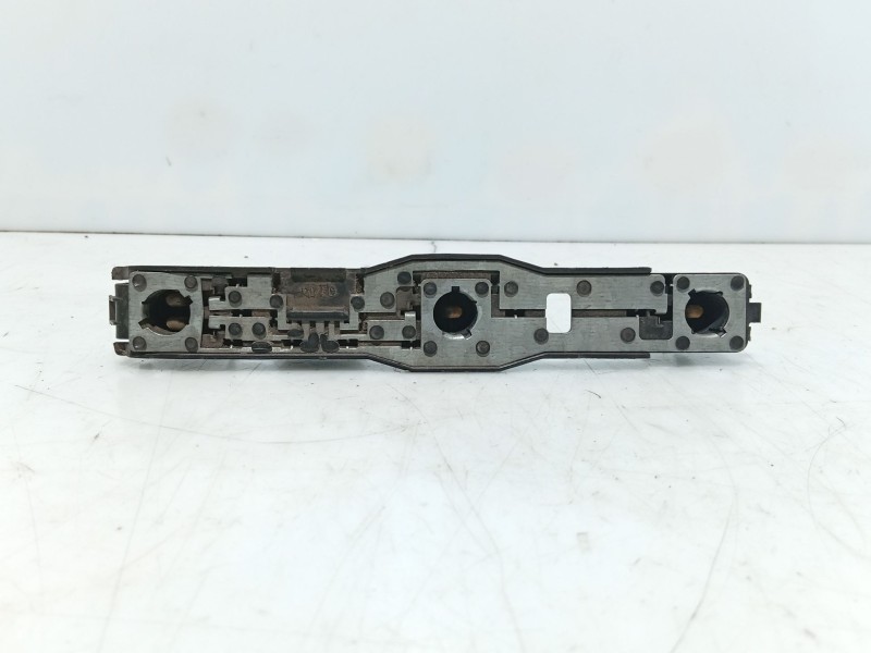 Recambio de portalamparas para nissan micra iii (k12) 1.4 16v referencia OEM IAM LADO DERECHO  