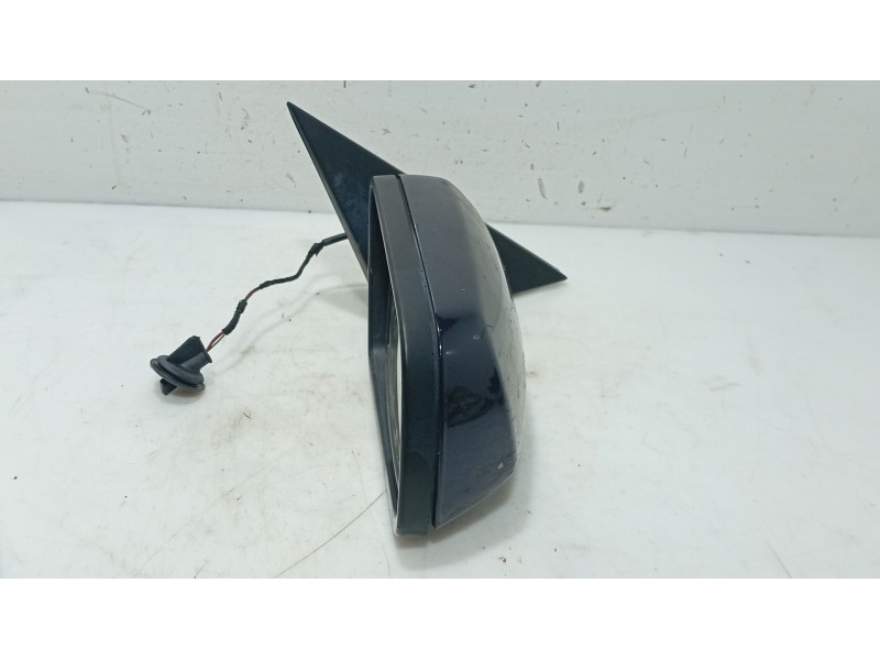 Recambio de retrovisor derecho para bmw 5 (e60) 525 d referencia OEM IAM 51167189688  